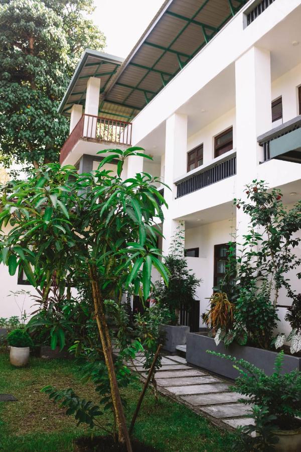 Uralsurf House Hotel Weligama Exterior photo