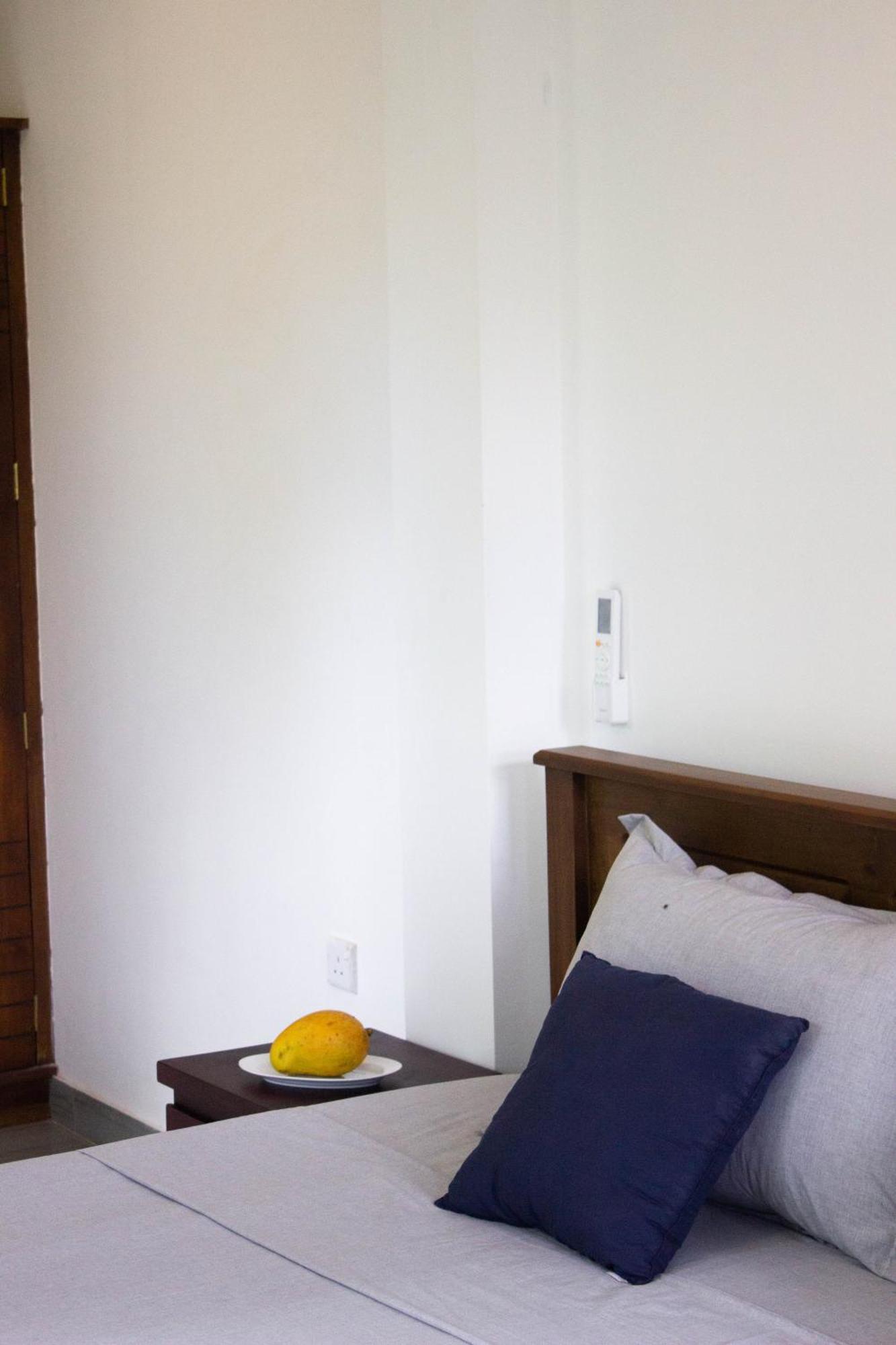 Uralsurf House Hotel Weligama Exterior photo