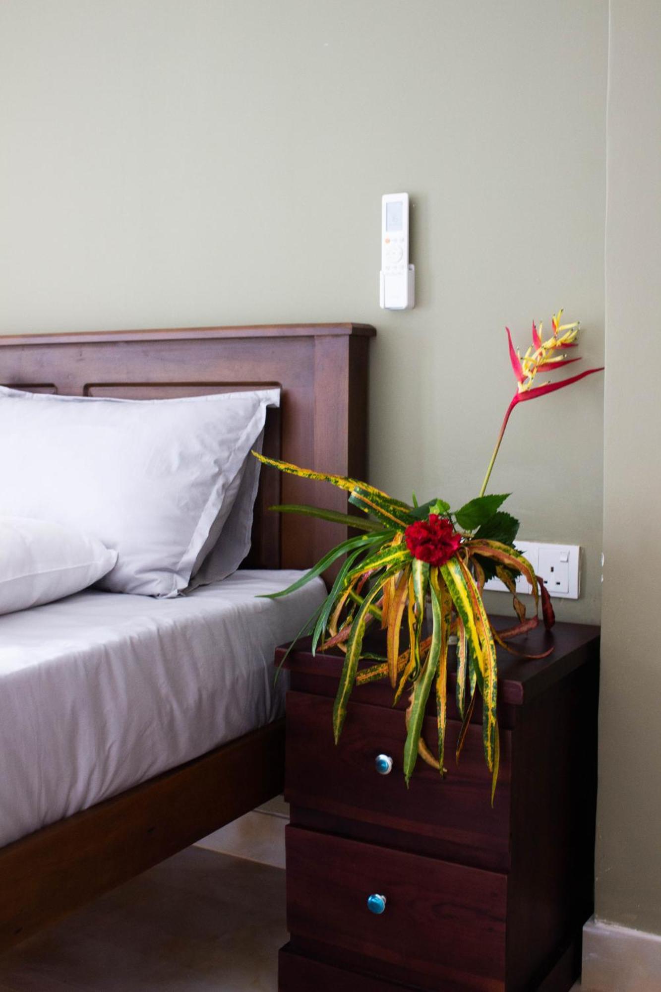 Uralsurf House Hotel Weligama Exterior photo