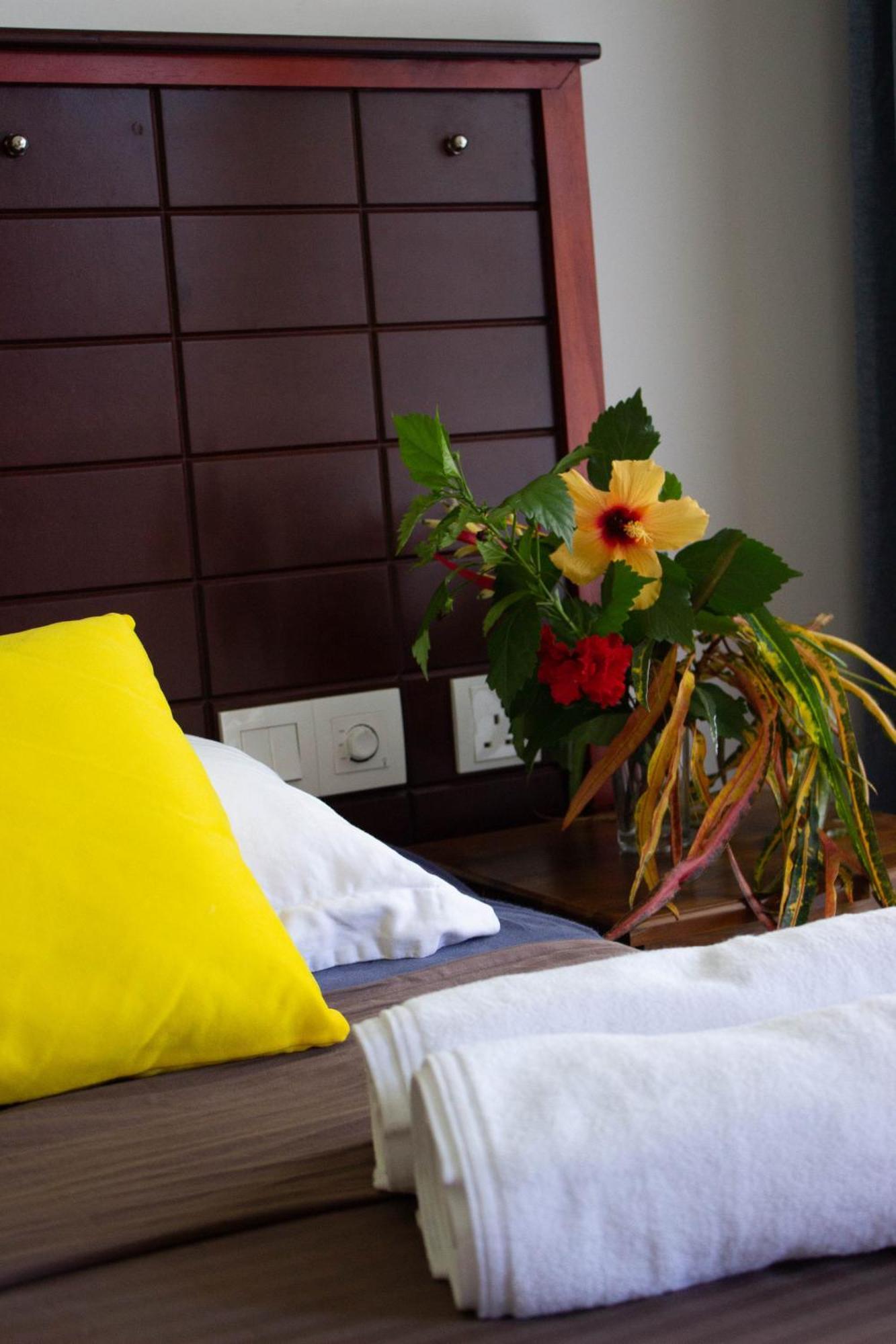 Uralsurf House Hotel Weligama Exterior photo