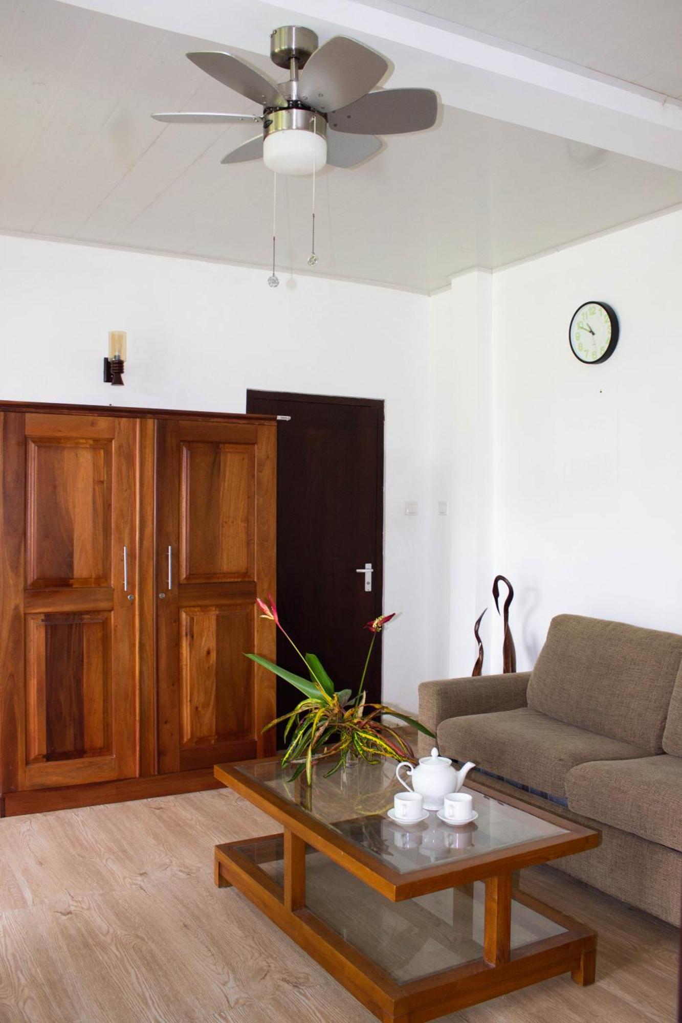 Uralsurf House Hotel Weligama Exterior photo